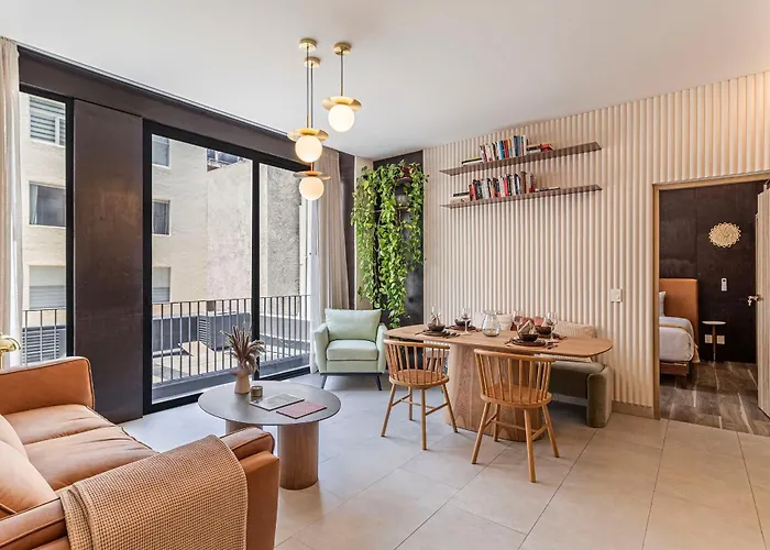 Aparthotel San Luis By Kukun